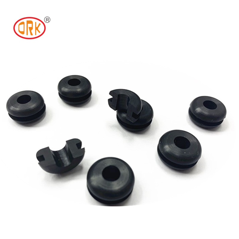 Résistance à la chaleur personnalisée Noir silicone caoutchouc trous grommets prise / câble en caoutchouc grommet anneau pour pièces de rechange automobile
