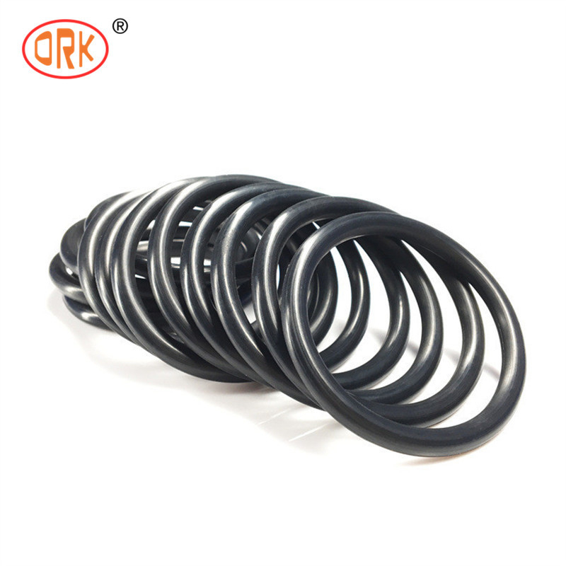 Résistance à l'huile excellente noire NBR 70 O Ring Lubrifiant NBR ring pour pompe à eau mécanique