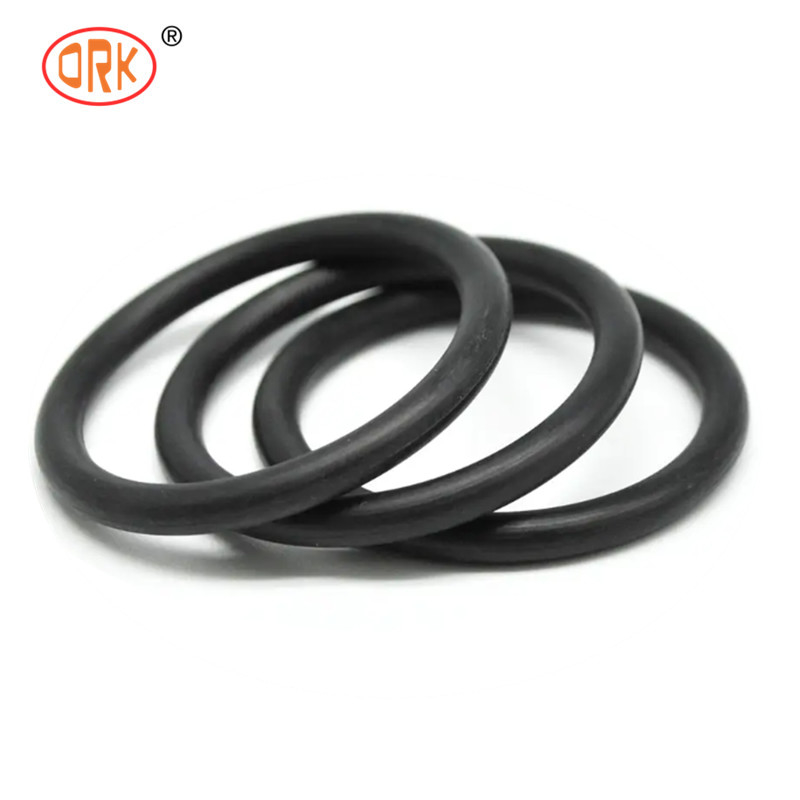 70 Shore Un joint en caoutchouc 13 mm anneau de silicone noir pour les exigences de compatibilité chimique