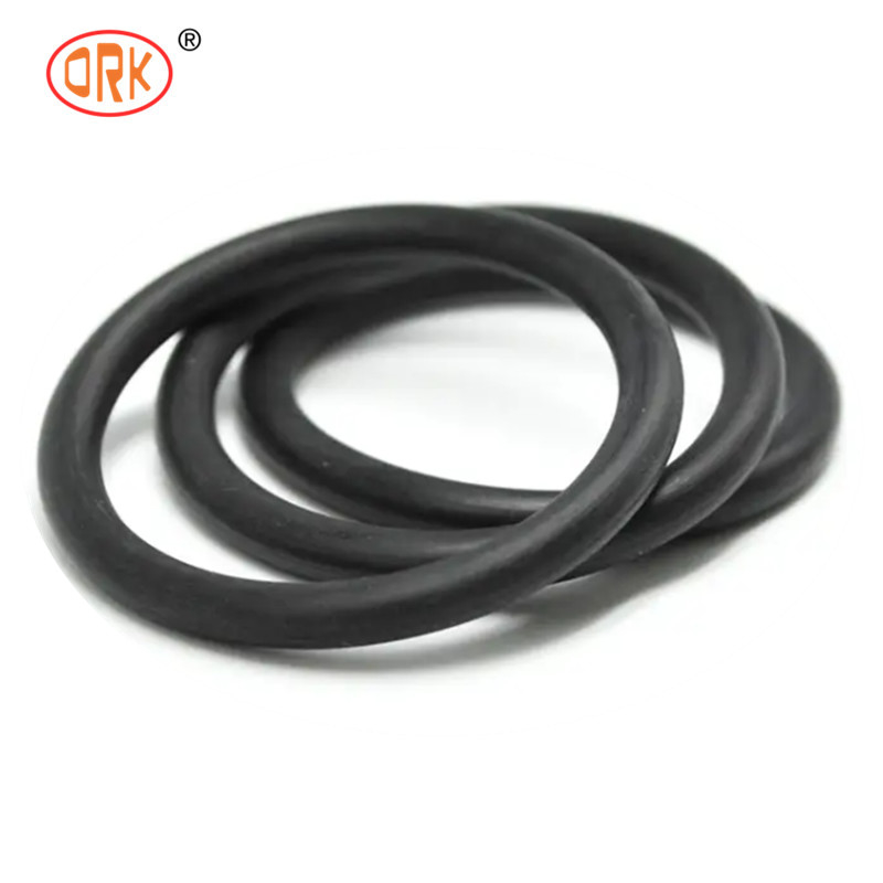 70 Shore Un joint en caoutchouc 13 mm anneau de silicone noir pour les exigences de compatibilité chimique